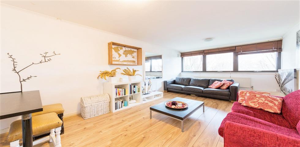 			HEATING and HOT WATER INCLUDED, 2 Bedroom, 1 bath, 1 reception Maisonette			 Tavistock Crescent, Ladbroke Grove/Notting Hill